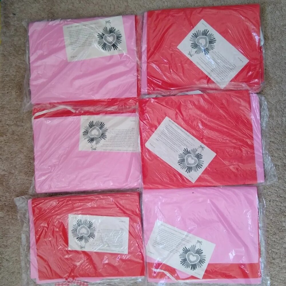 DIY Craft: Foam Craft Valentine Hand-Print Wreath set of 6 New